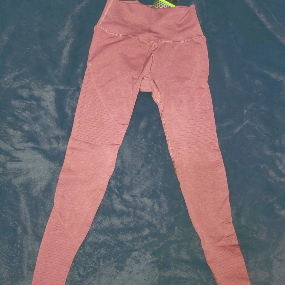 Alphalete 2018 revival leggings mauve